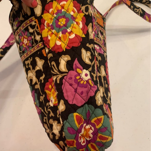 Vera Bradley. Like new. Suzani floral tote. Multicolor. - Picture 2 of 10